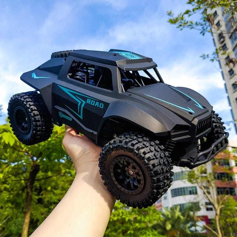 Voiture radiocommandée tout terrain électrique