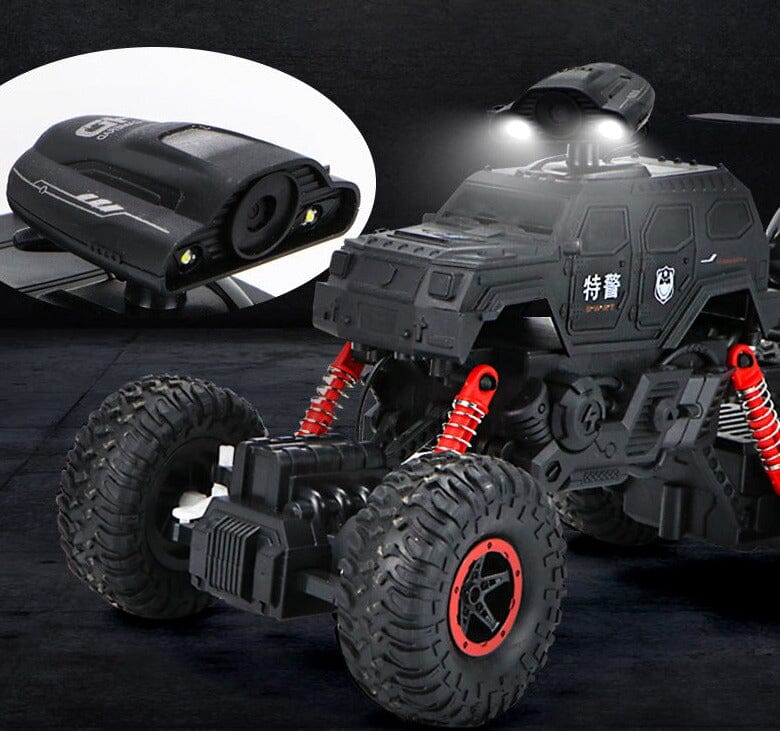 Voiture télécommandée avec hélicoptère intégré