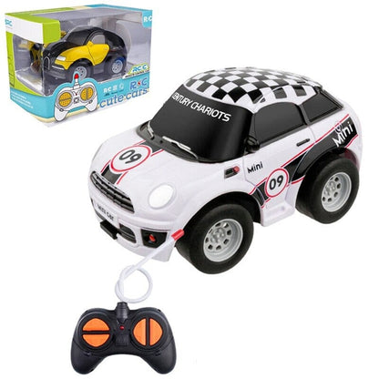 Voiture télécommandée pour 3 ans