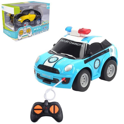 Voiture télécommandée pour 3 ans