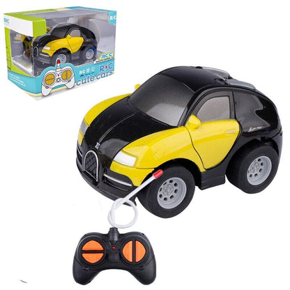 Voiture télécommandée pour 3 ans